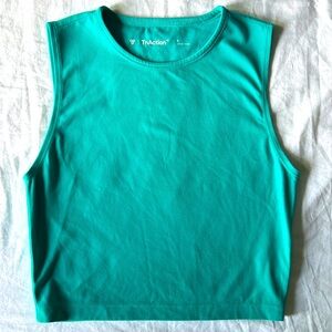 TNA Action Crop Top 🫧
